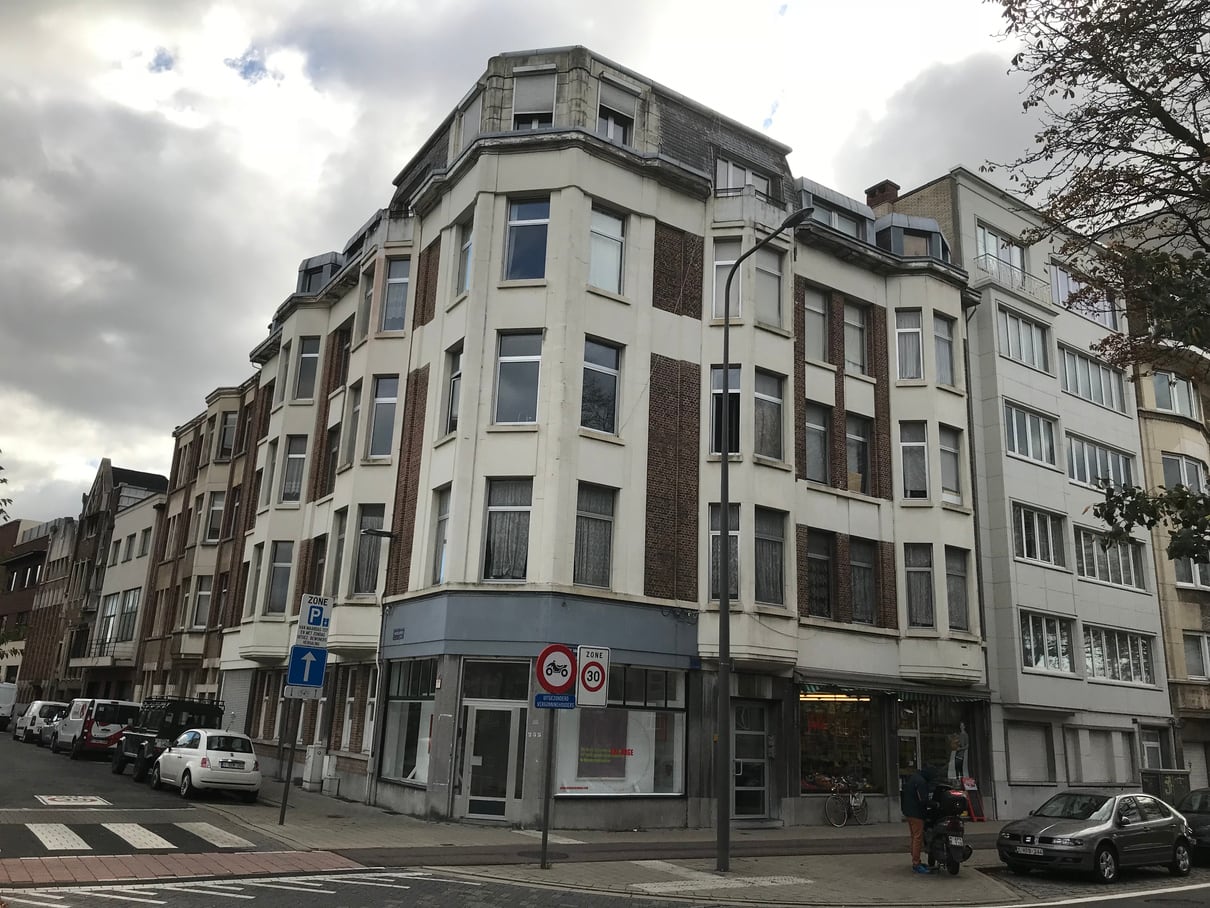Appartementencomplex met toegevoegde bouwlaag